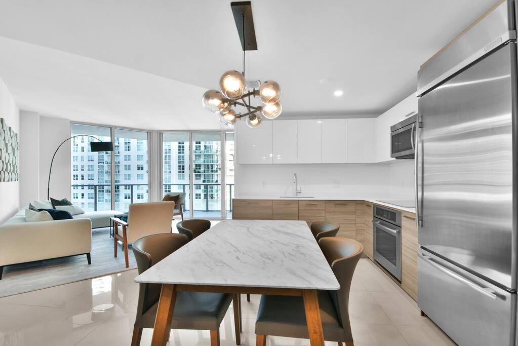 Lovely Upscale Condo Gorgeous View 2Bd 2Bath In Brickell 迈阿密 外观 照片